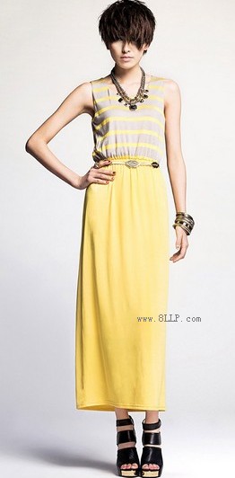 时尚条纹修身黄色连衣裙